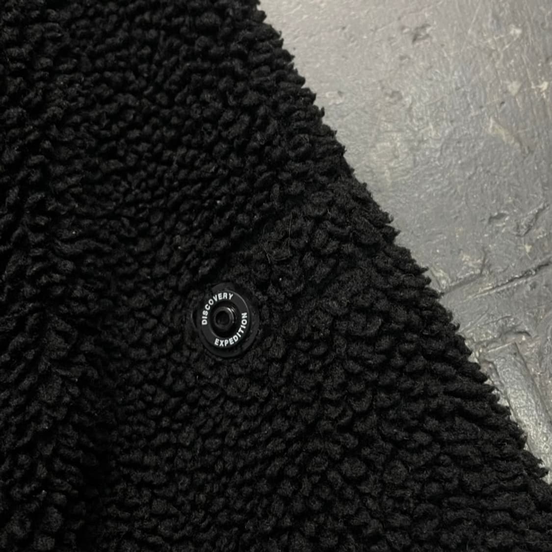 100 디스커버리 뽀글이 바시티 자켓  상품이미지3