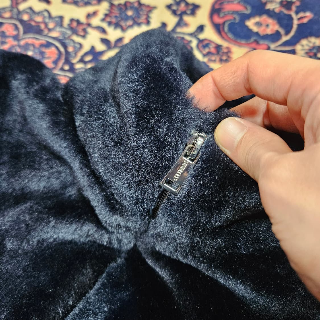 게스(GUESS) 네이비 에코퍼 집업 숏 자켓 S size 상품이미지6