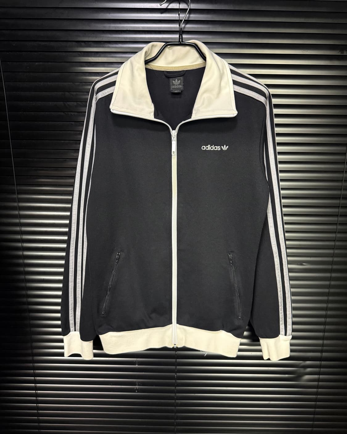 아디다스 베켄바우어 검흰 져지 트랙탑 집업 파이어버드 S 90 로리 갸루 상품이미지4