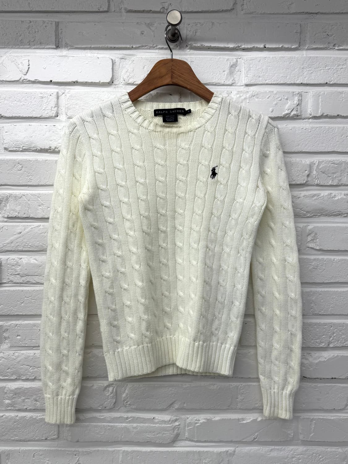 폴로 아이보리 꽈베기 니트 상품이미지3