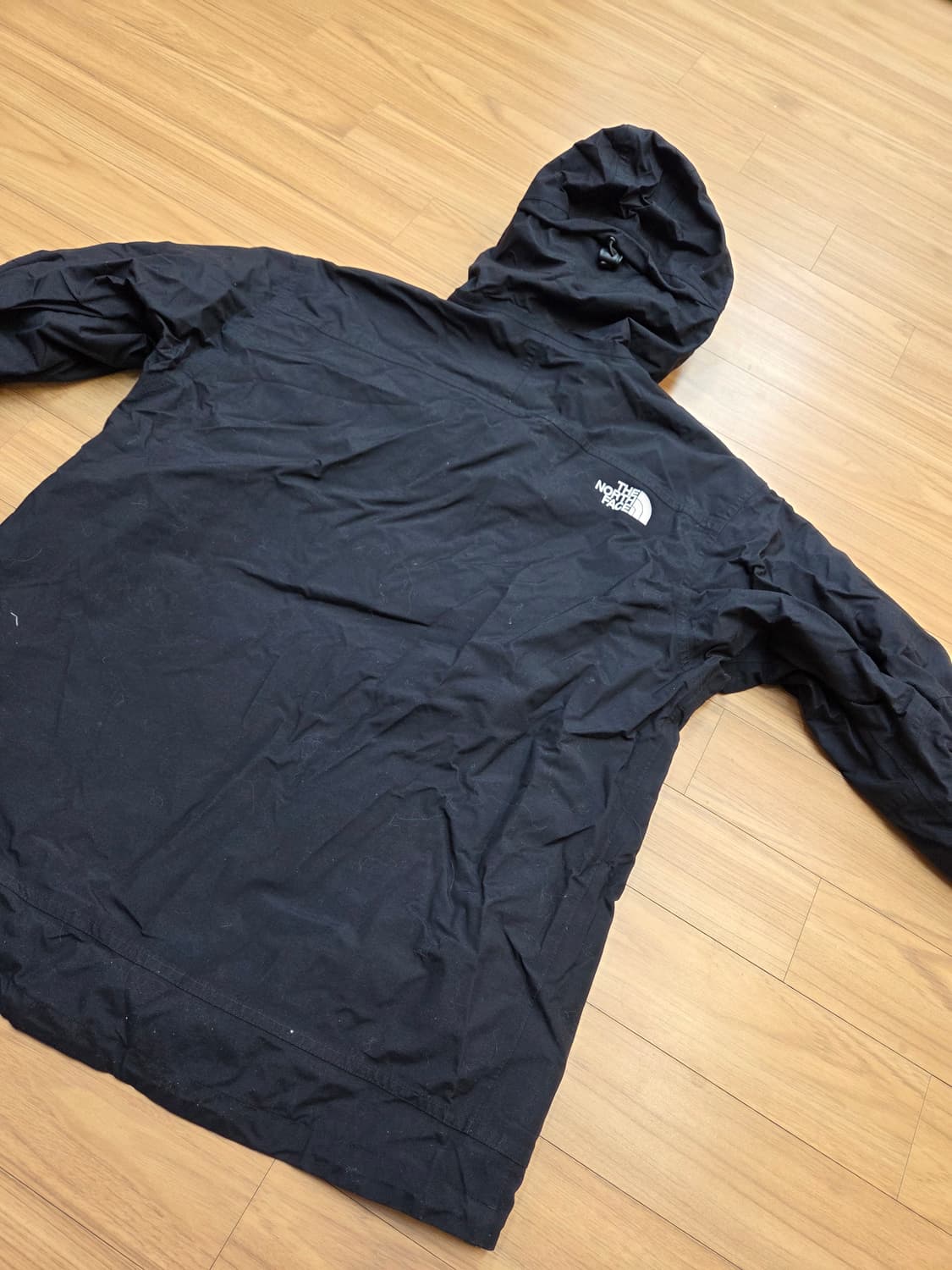 노스페이스 HyVent 블랙 자켓, 105 사이즈입니다. 생활 오염 약간 상품이미지3