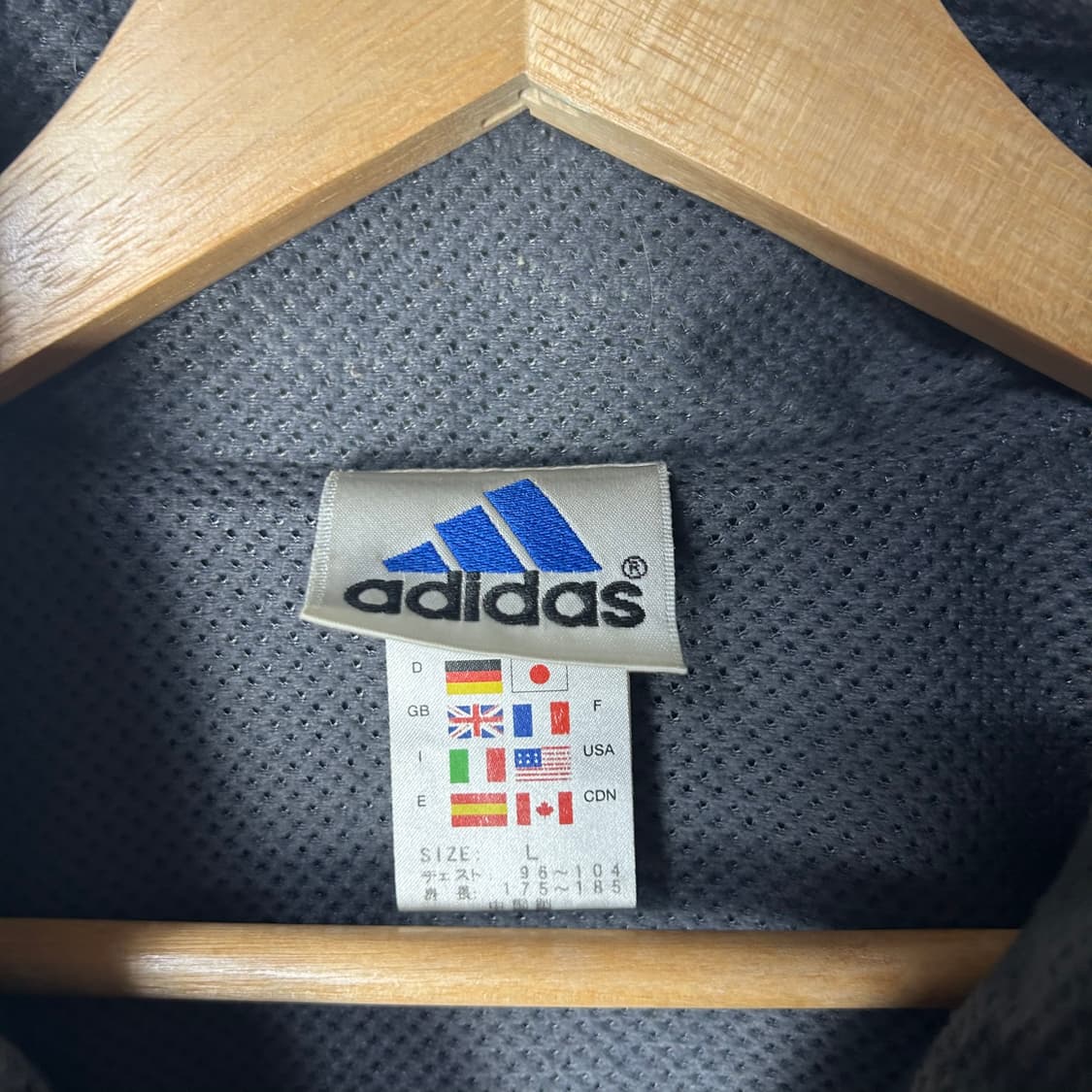 [adidas] 00s 아디다스 올드스쿨 삼선 바람막이  상품이미지4