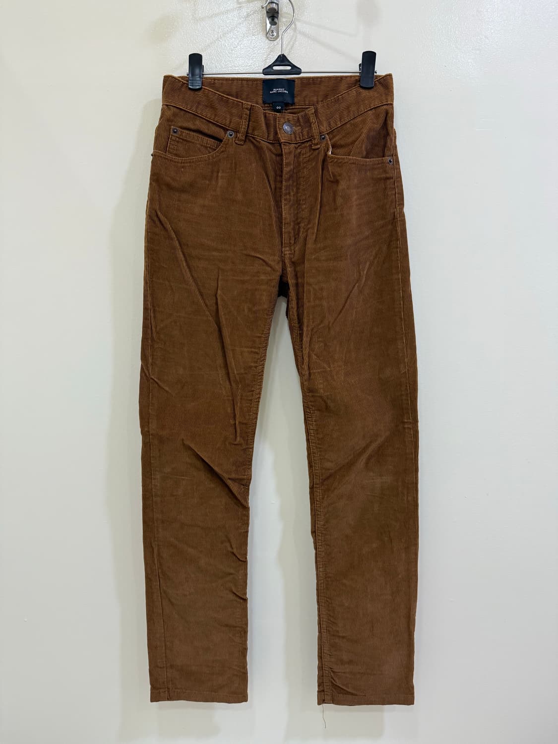 마크제이콥스 코듀로이 팬츠 정품 상품이미지1