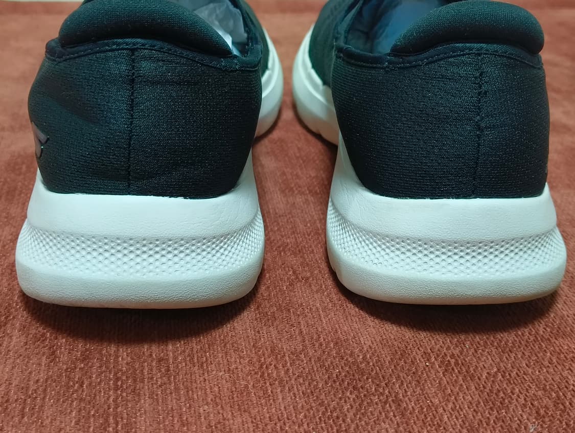 스케쳐스 고워크 6 슬립온 블랙 255mm 상품이미지5