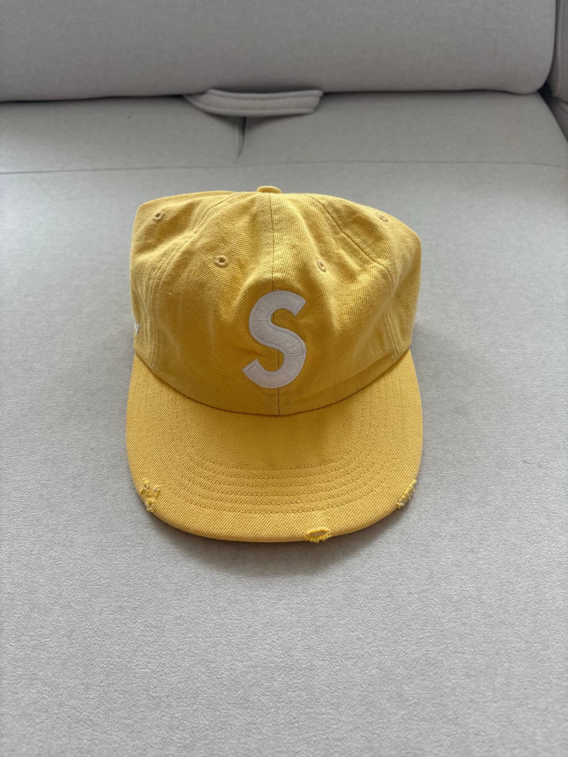 슈프림 정품 ss22 케블라 데님 옐로우 s로고 캡 상품이미지1