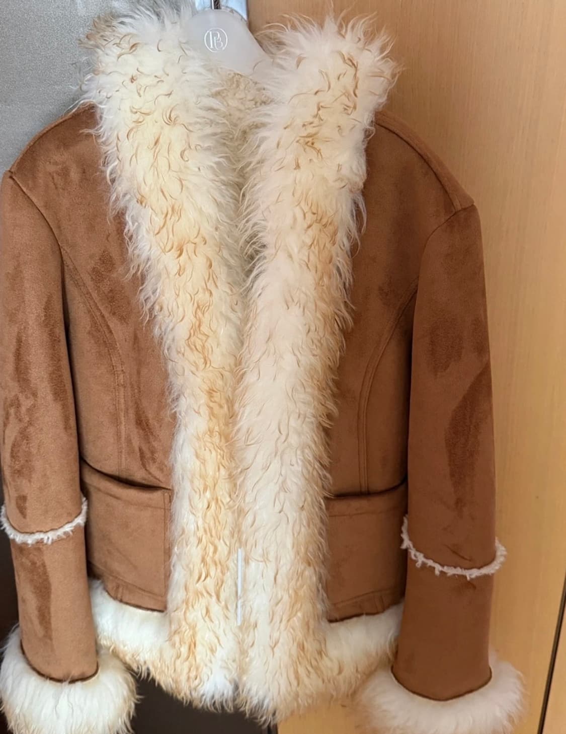 [착샷] 인스턴트펑크 에코퍼 무스탕 새상품 상품이미지7