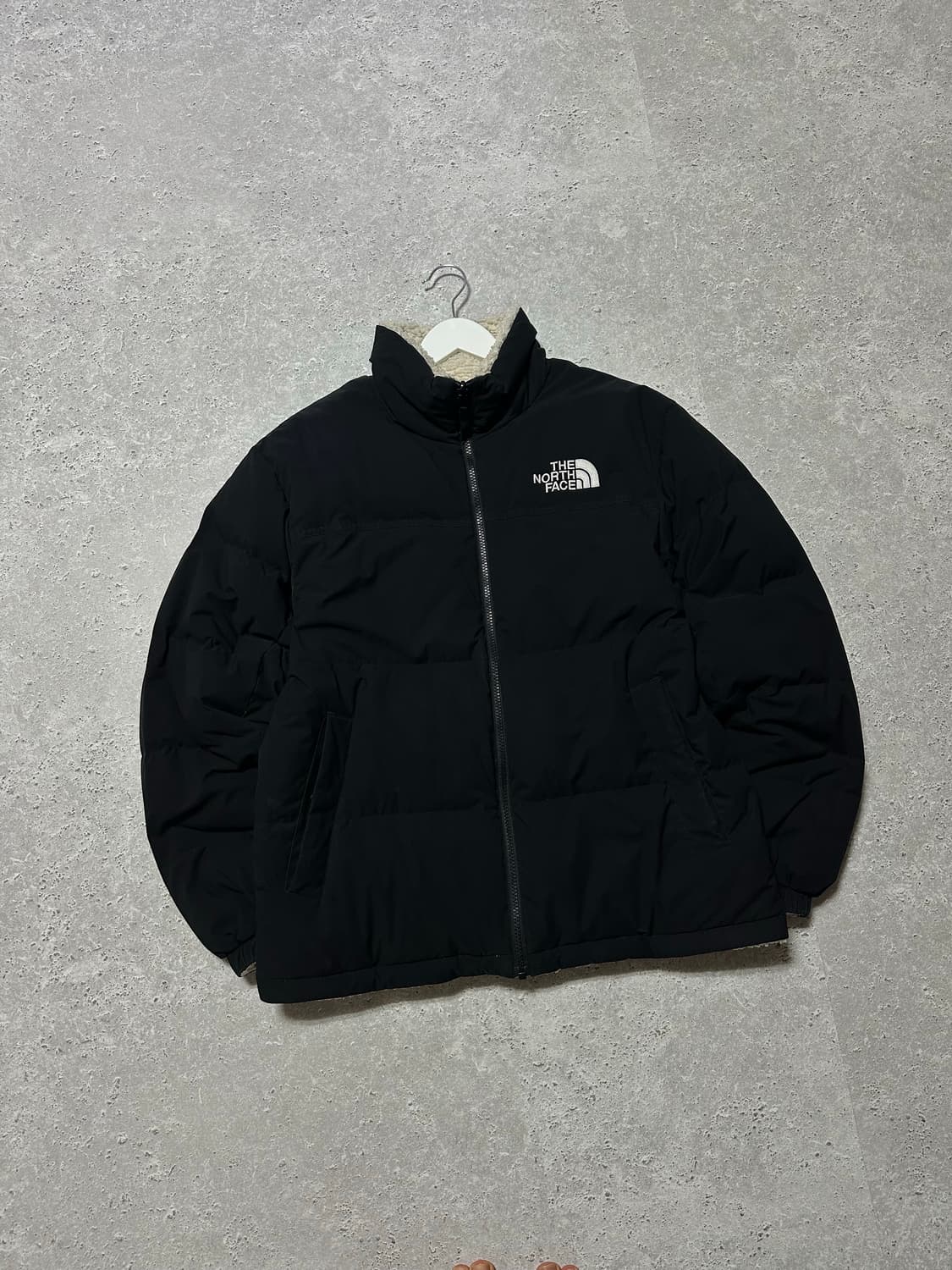 노스페이스 스몰로고 블랙 플리스 양면 패딩 상품이미지1