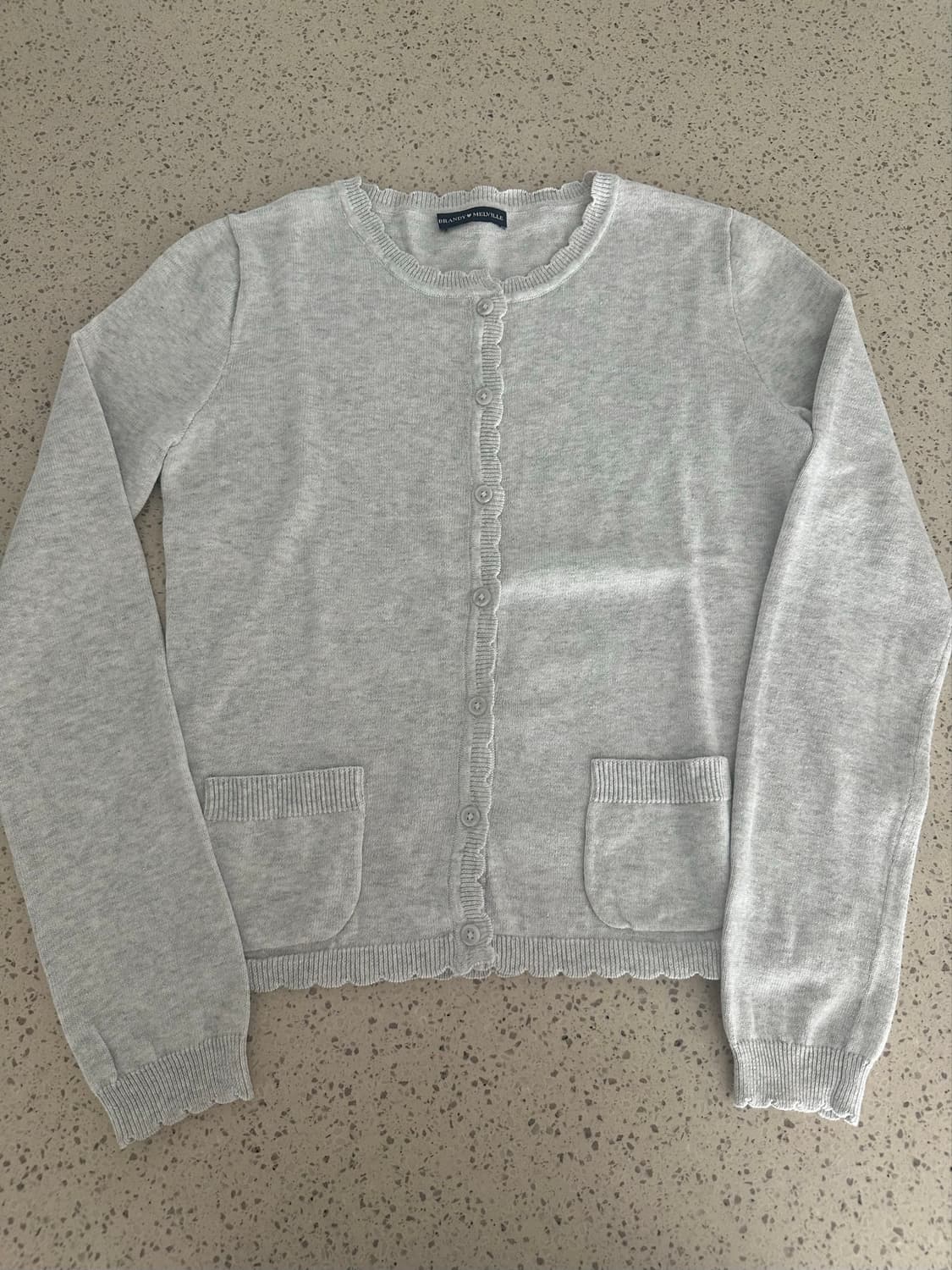 brandy melville 가디건 상품이미지2