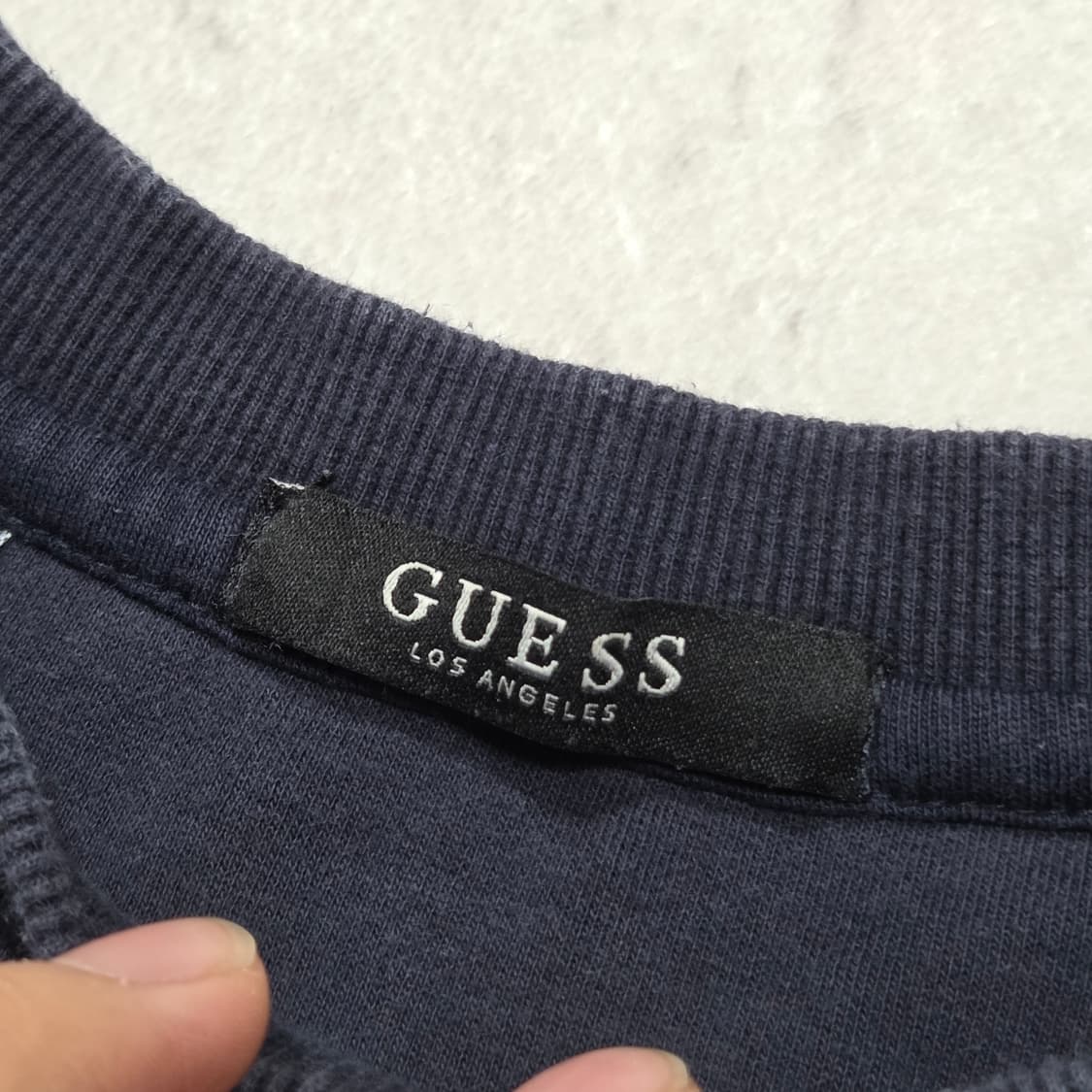 게스 네이비 맨투맨 상품이미지7