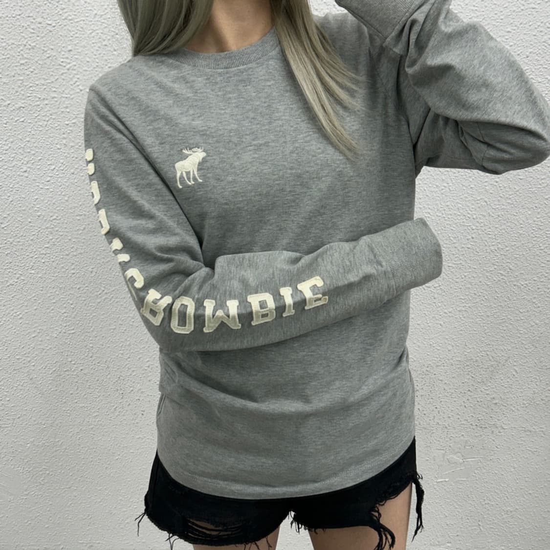 아베크롬비 순록로고 사이드패치 그레이 맨투맨 M 상품이미지2