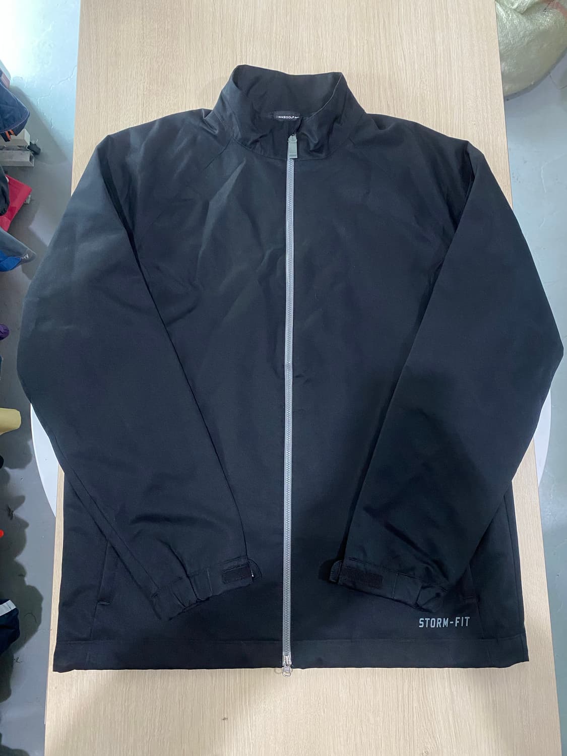 나이키 골프 스톰핏 블랙 바람막이 자켓 (L) 상품이미지1
