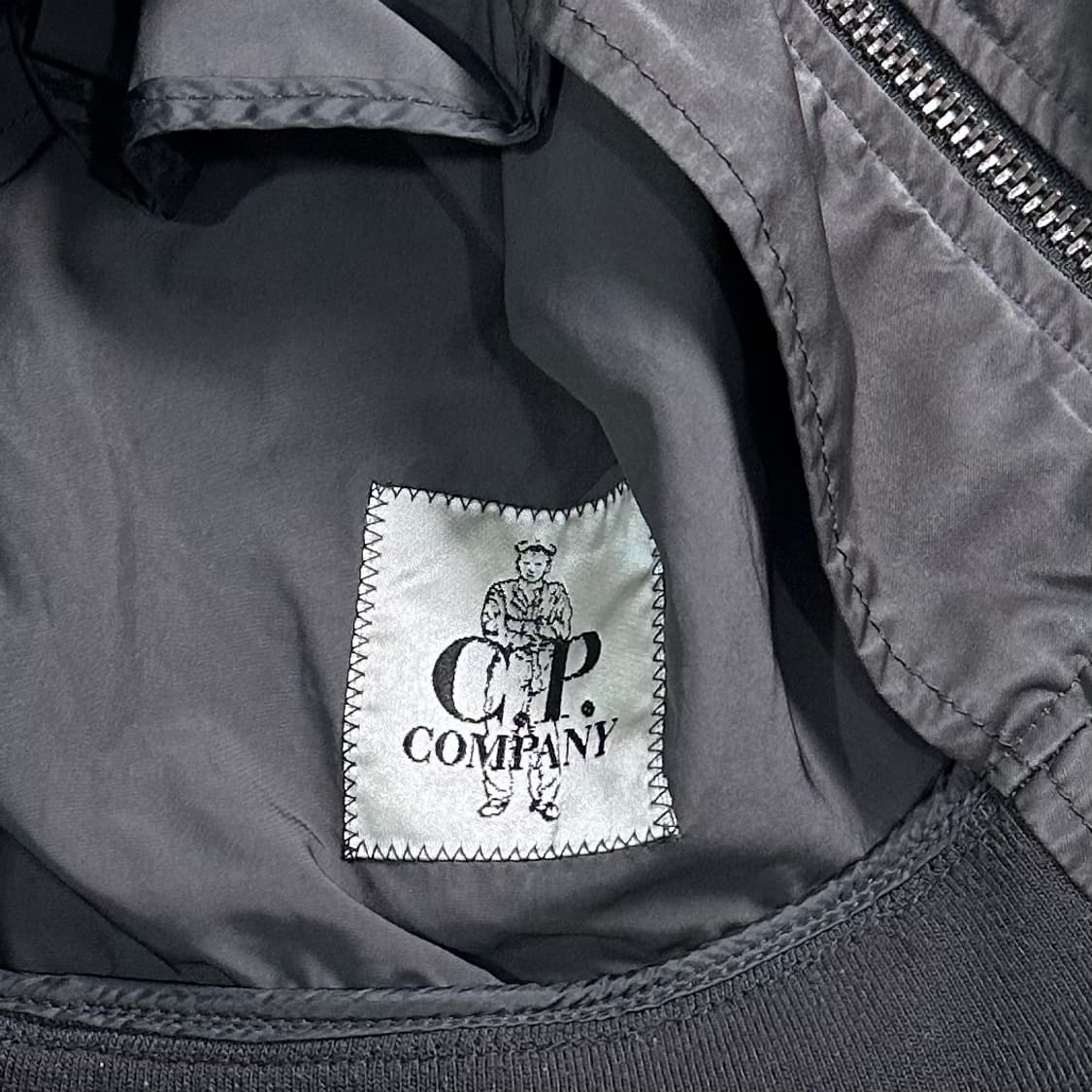 CP컴퍼니 렌즈 블루종 자켓  상품이미지8