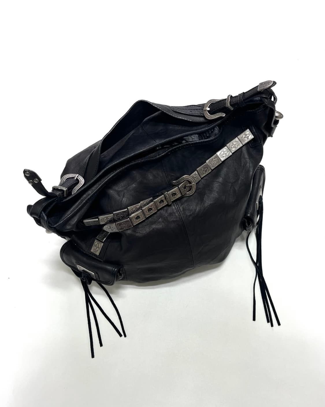 THOMAS WYLDE 스컬 벨트 레더백 상품이미지8