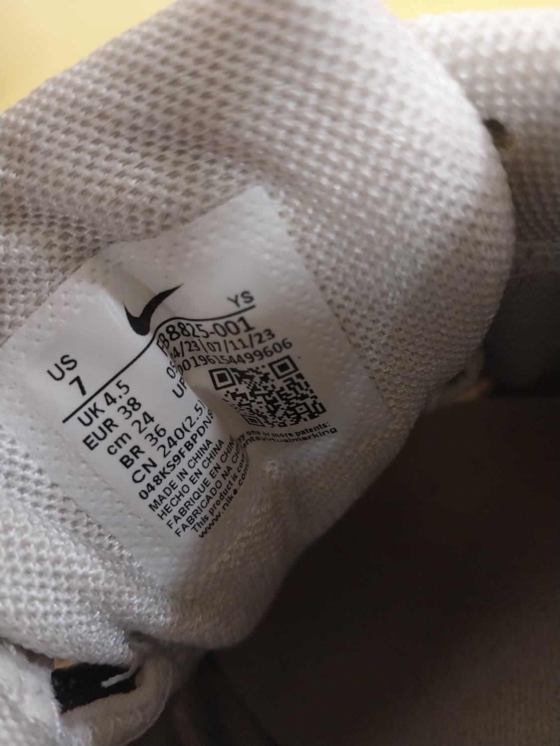 여성 나이키 줌 보메로5 운동화 (240) 상품이미지9