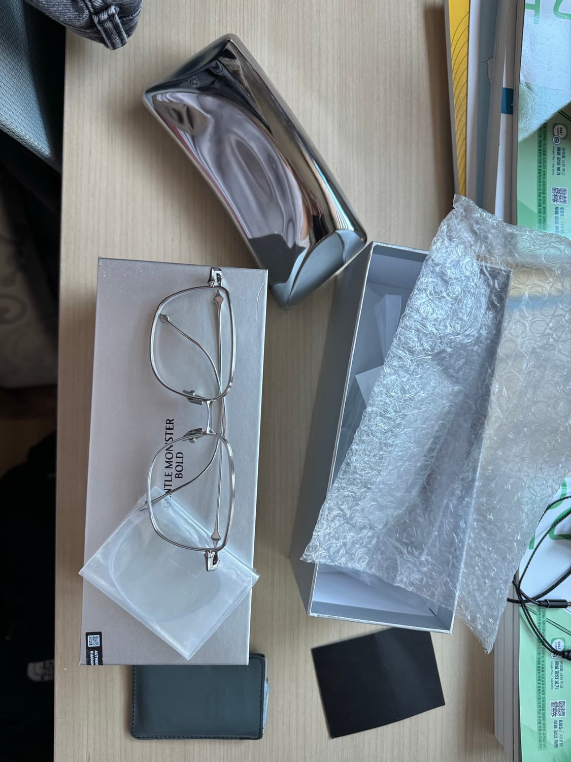 젠틀몬스터 아카데미아 02 상품이미지2