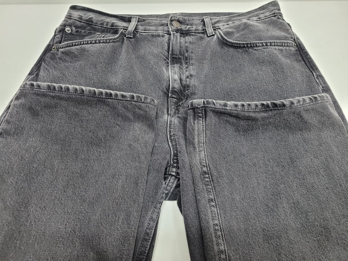 COS 코스 스트레이트 레거 블랙진 청바지 / 공용 30 워시드 블랙
 상품이미지4