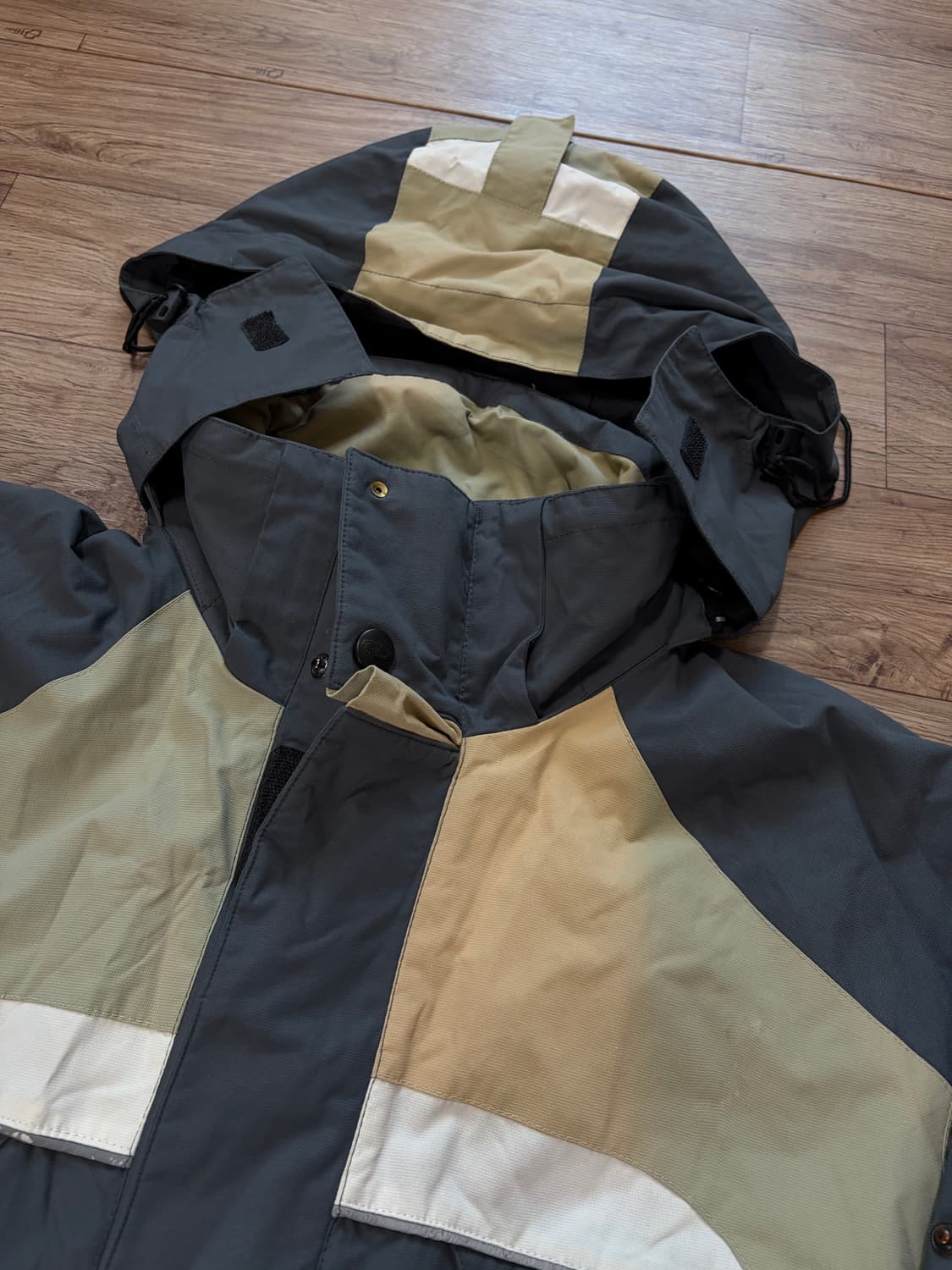 Oakley 00s 하드쉘 고어텍스 자켓 상품이미지5