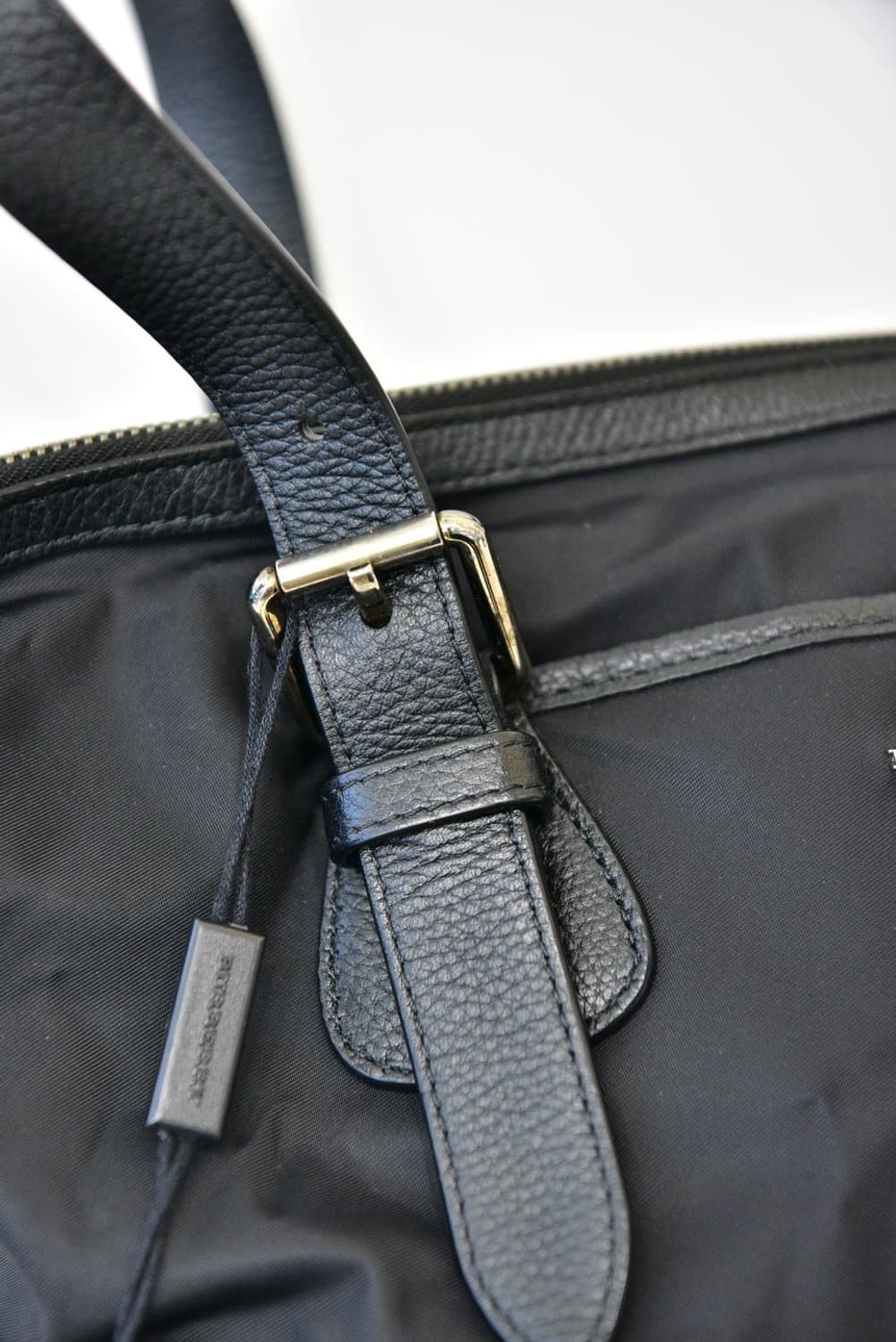 버버리 트렌톤 나일론 숄더백 (정품) 상품이미지8