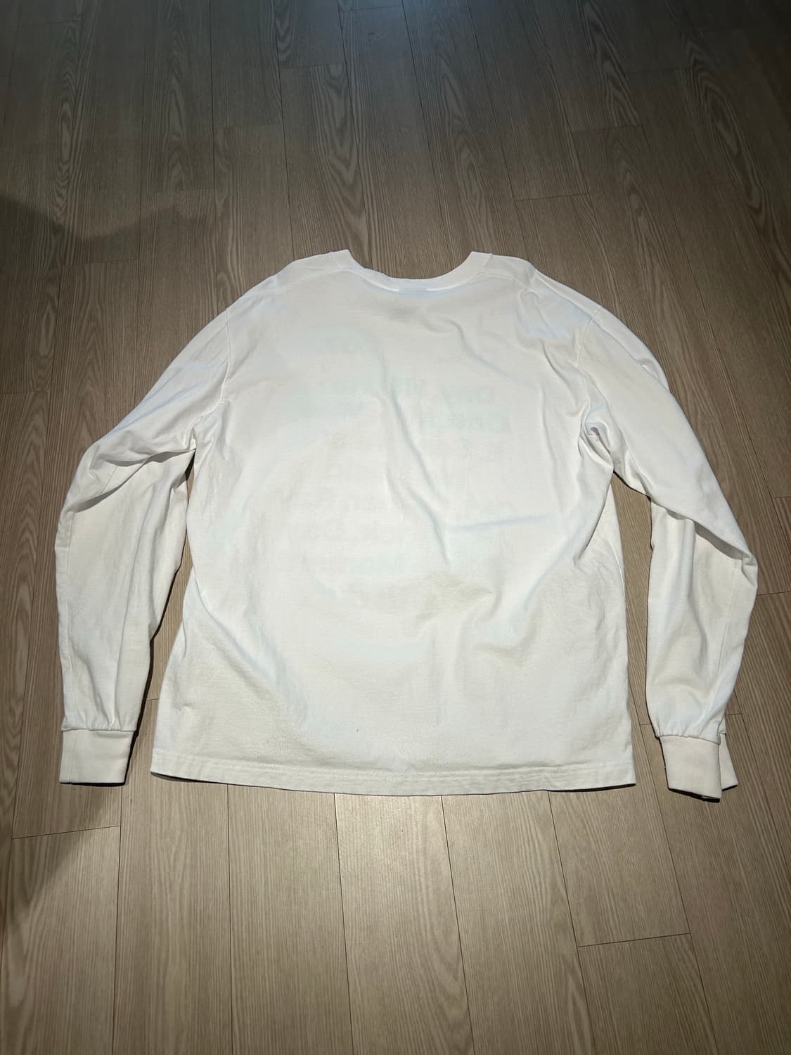 더트 프린팅 롱슬리브 흰색  상품이미지2