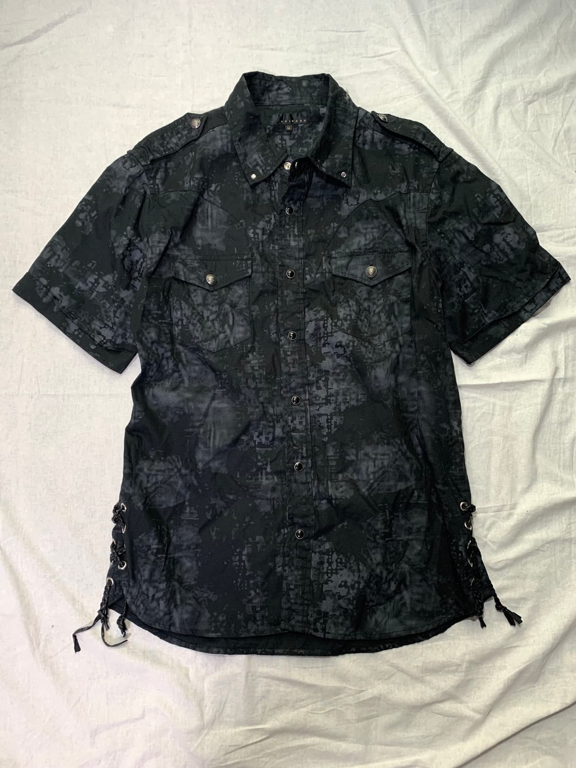 Spinash crack lace detail shirt 상품이미지1