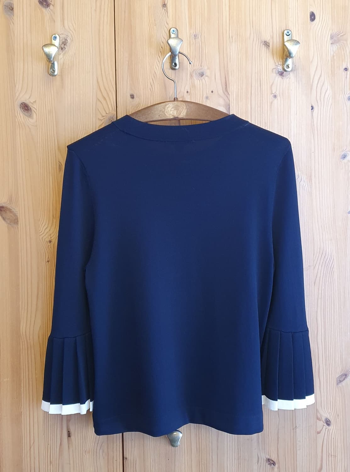 55.COS 크롭 프릴 블라우스 상품이미지2