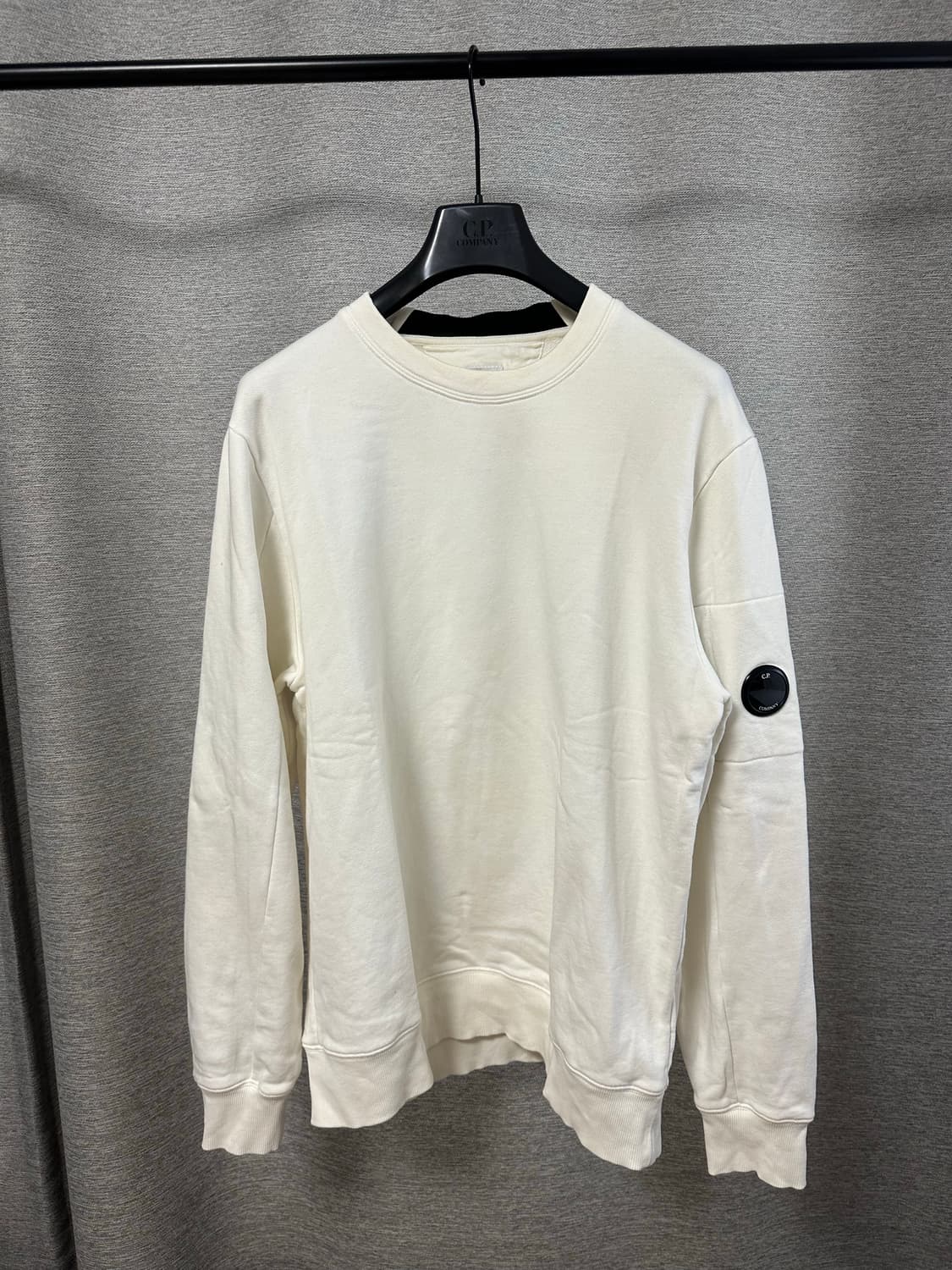 CP컴퍼니 렌즈와펜 맨투맨 화이트 (XL) 상품이미지1