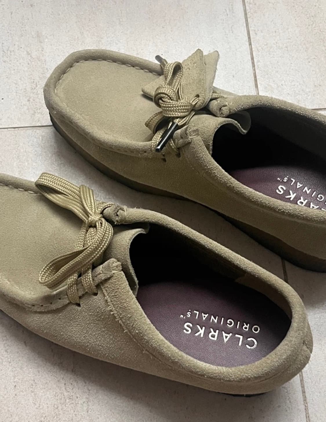 클락스 왈라비 메이플 스웨이드 230 상품이미지1