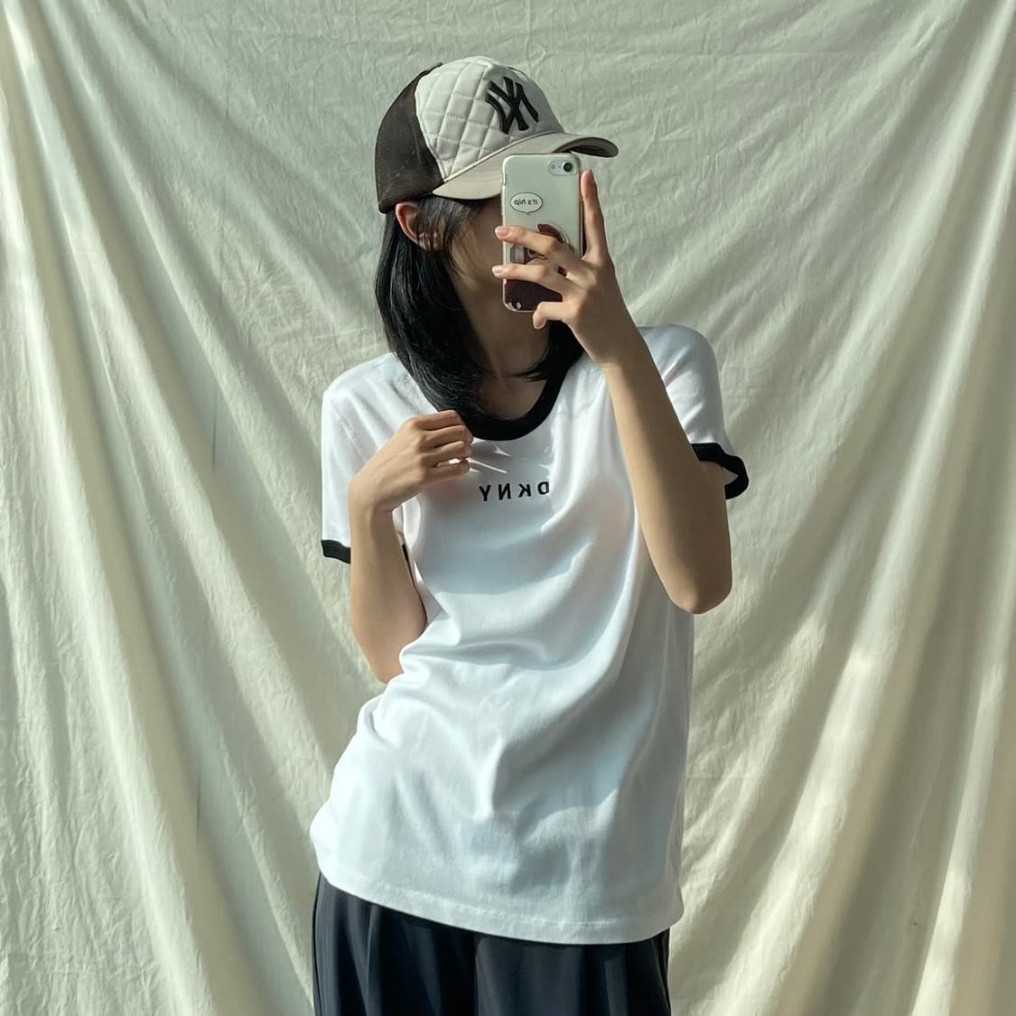 DKNY 반팔티 상품이미지2