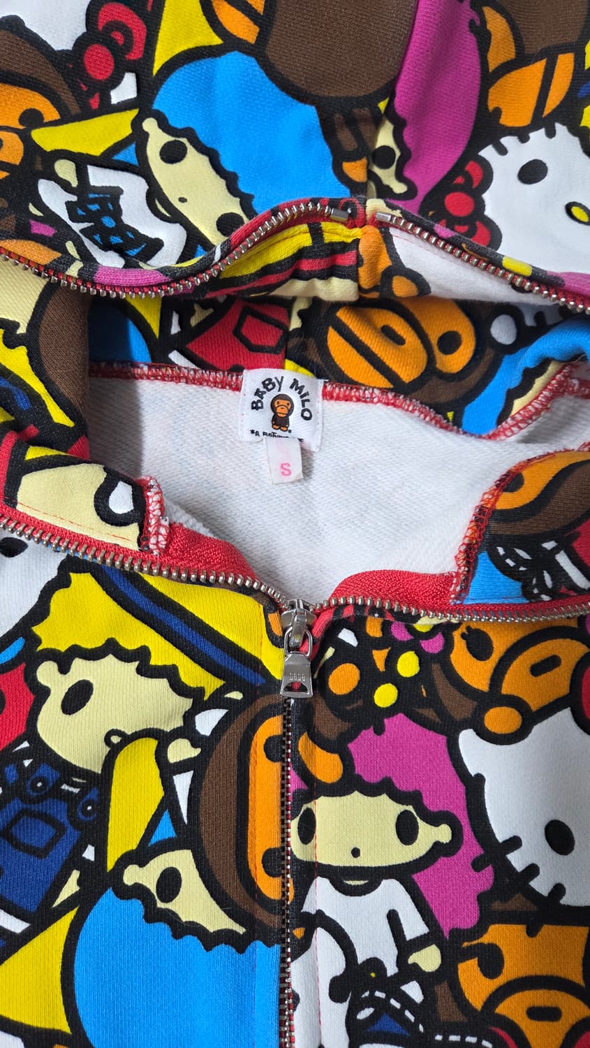 산리오 콜라보 베이프 후드집업 상품이미지2