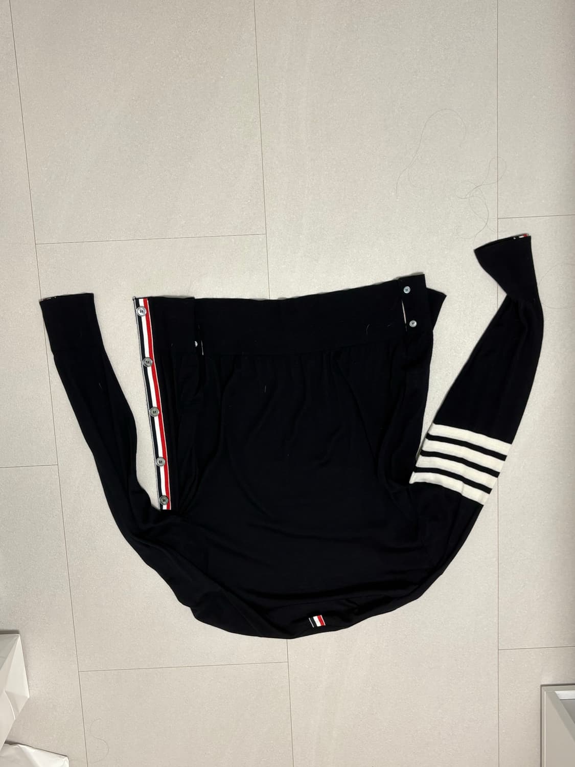 톰브라운 울 가디건 정품 상품이미지5