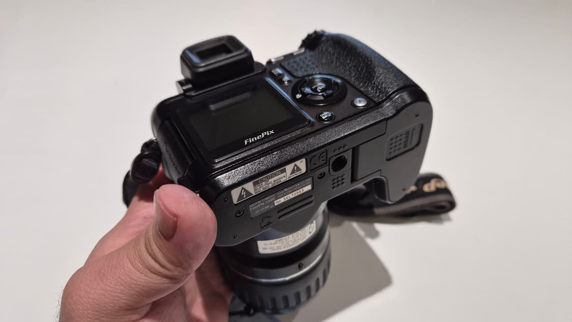 작례O 초소형 하이엔드 후지필름 파인픽스 s5600 디지털카메라 빈티지  상품이미지9