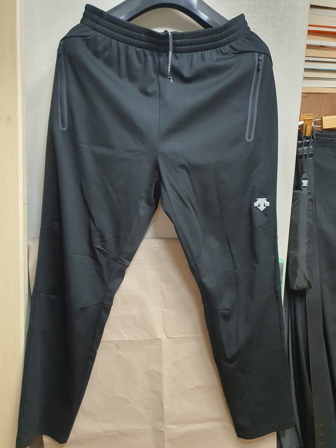 데쌍트 트레이닝 팬츠 30 상품이미지1