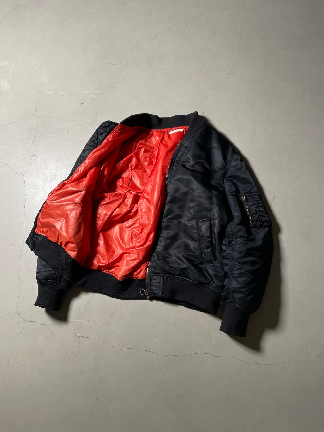 파세타즘 Face Graphic Padded Jumper 상품이미지3