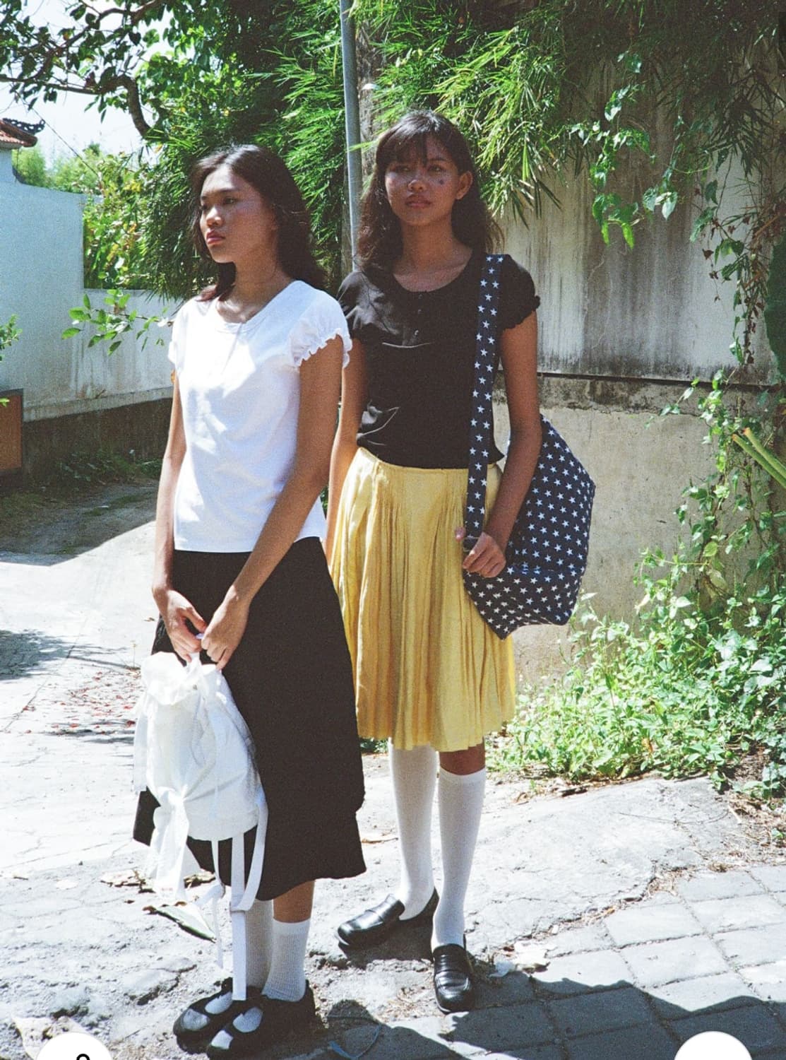 리퍼브상품) 얀시시 필로우 보트백(M) 스타 네이비 상품이미지2