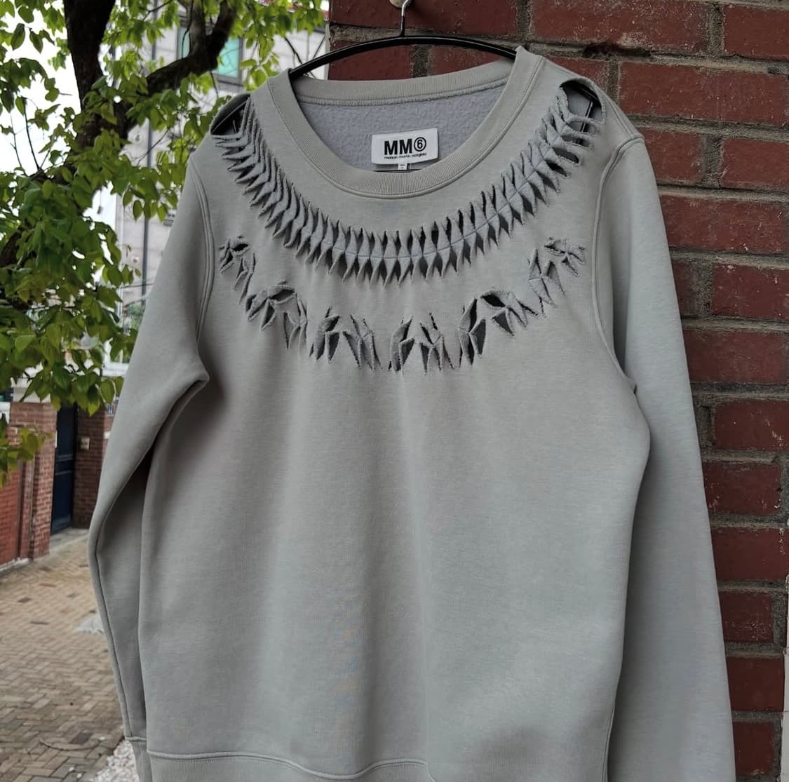 메종 마르지엘라 컷아웃(절개) 스웻셔츠 상품이미지3