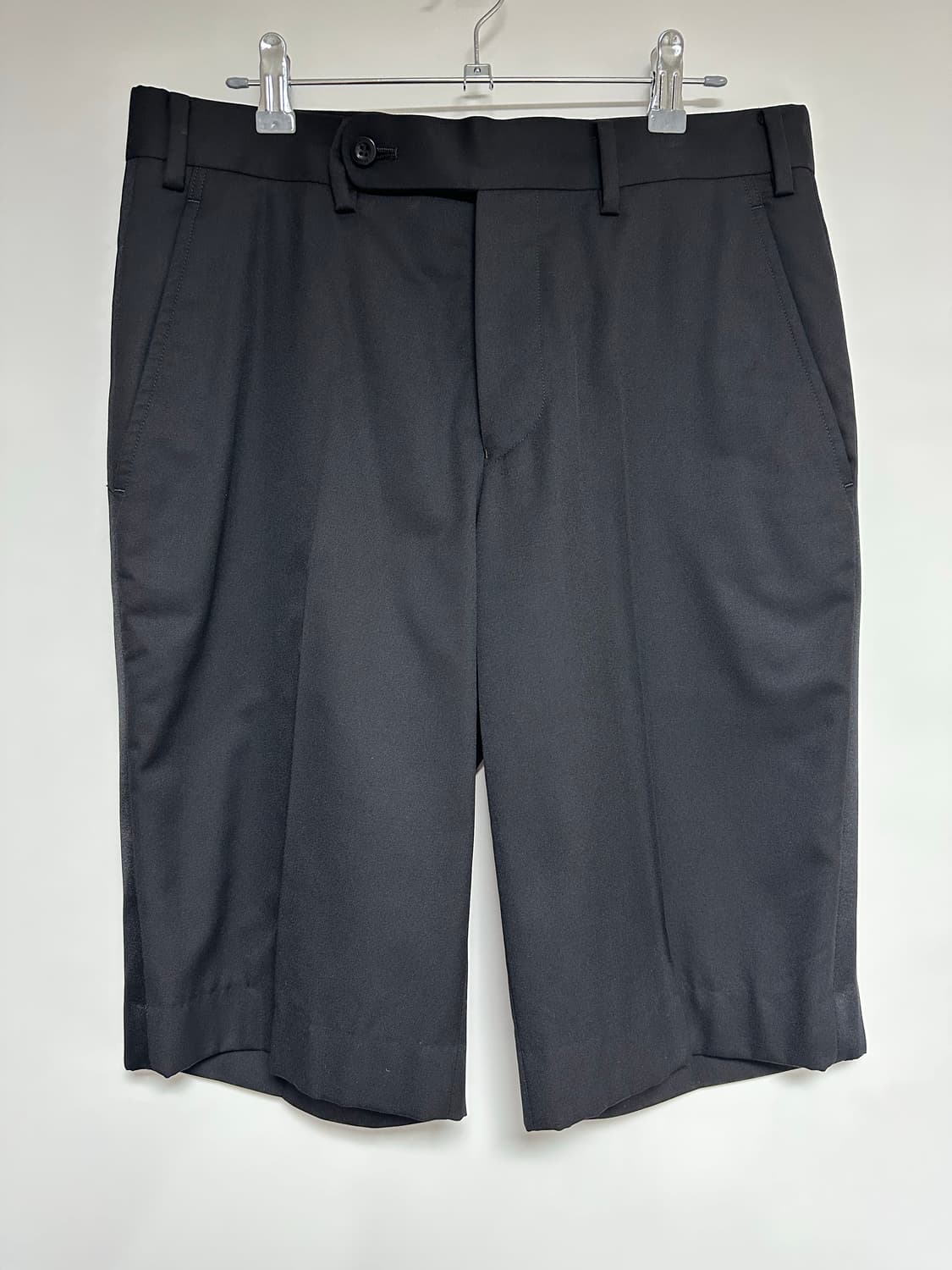 Sacai 턱시도 울 숏츠 2 size 팝니다. 상품이미지1