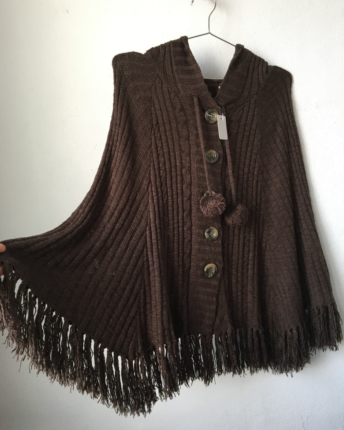 Pom pom fringe hood knit cape 상품이미지4