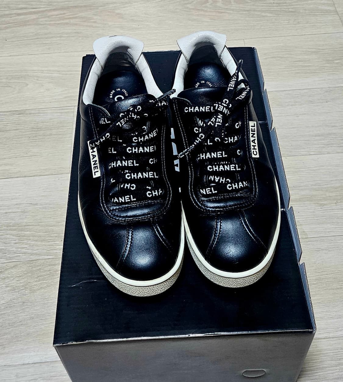 백화점판 샤넬 스니커즈 37 정품 상품이미지2