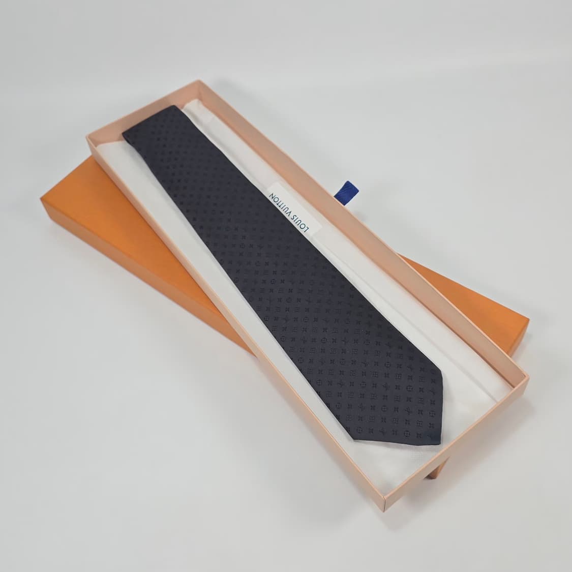 루이비통 네오 모노그래미씸 캡슐 넥타이  상품이미지1