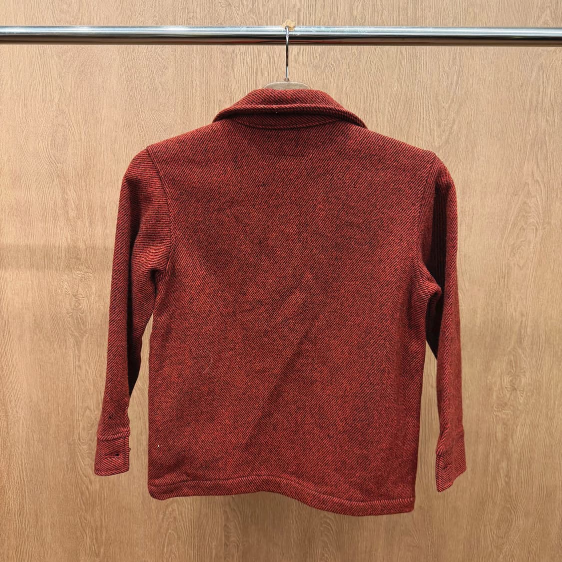 빅 존 울 워크 자켓 트윌 조직감 플랩 포켓 디테일 레귤러핏 레드 상품이미지3