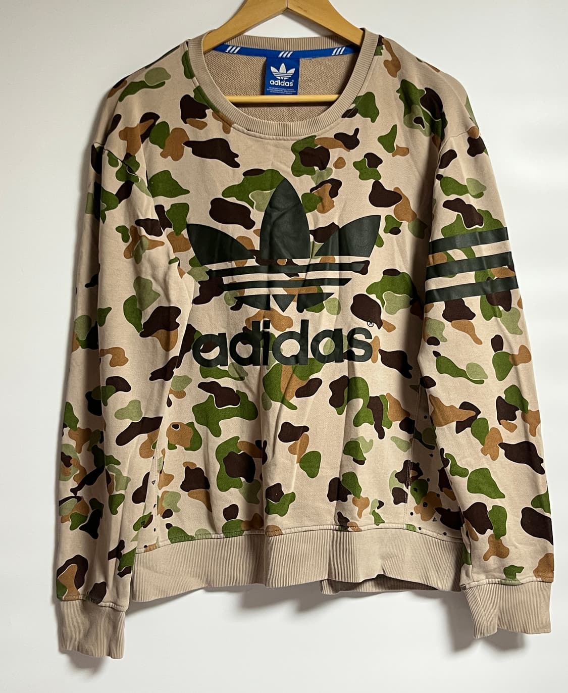 아디다스 카모 트레포일 맨투맨 티셔츠 스웻셔츠 105 상품이미지1