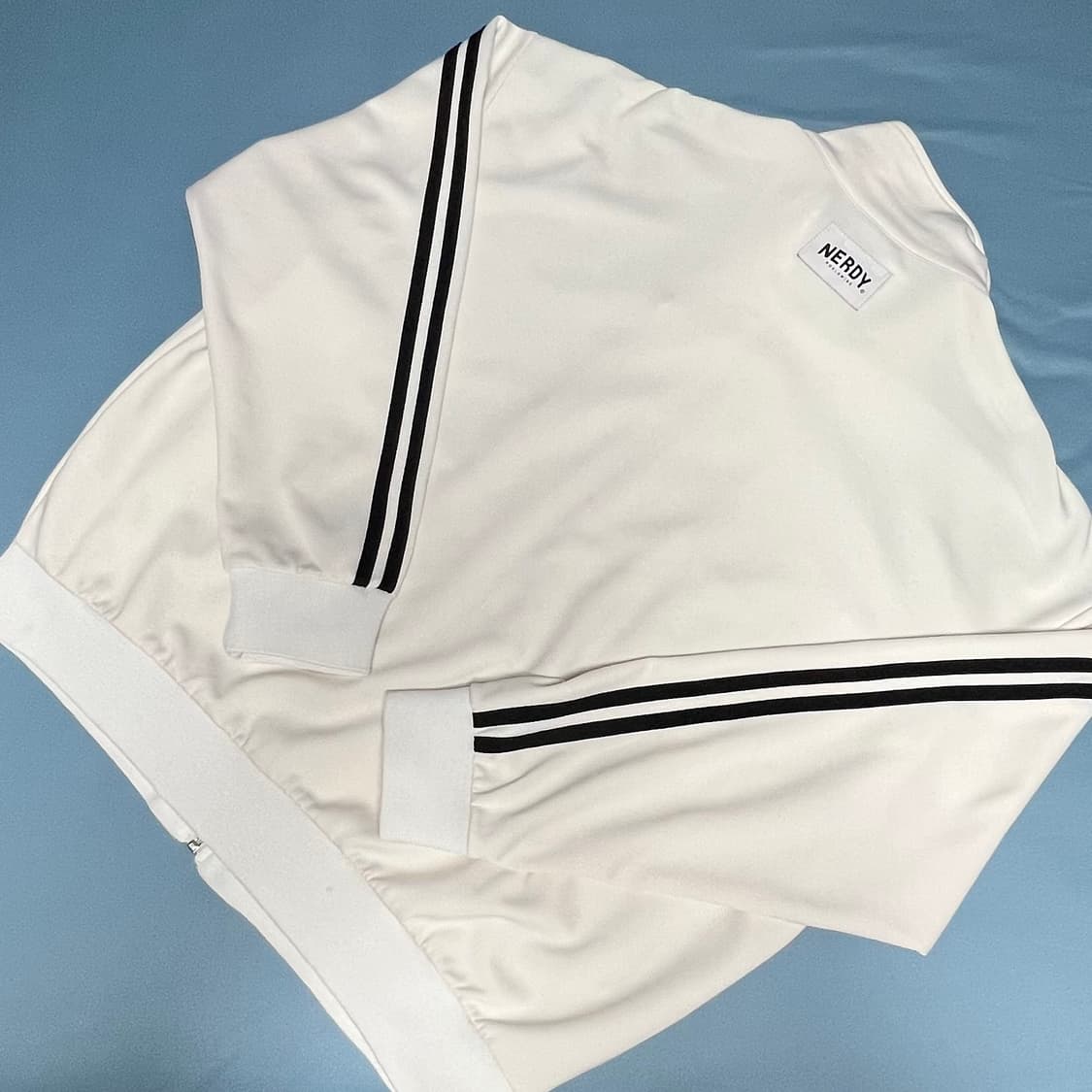 널디 트랙탑 져지 화이트 M 상품이미지2