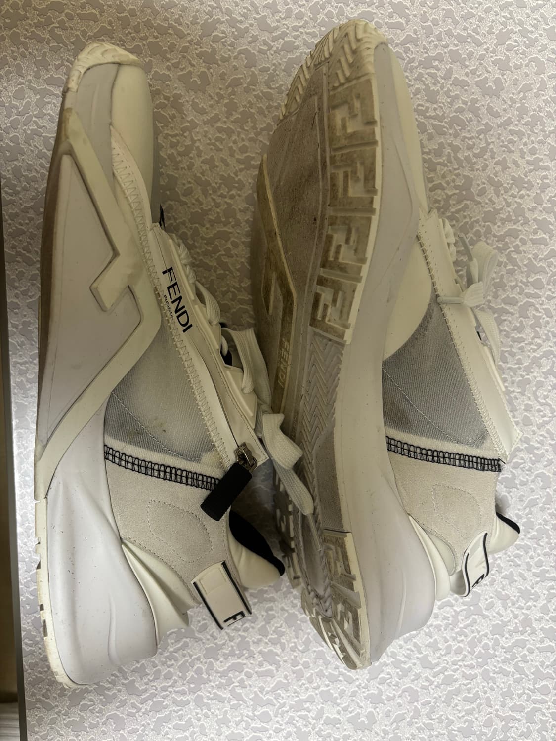 펜디 스니커즈 운동화 상품이미지2