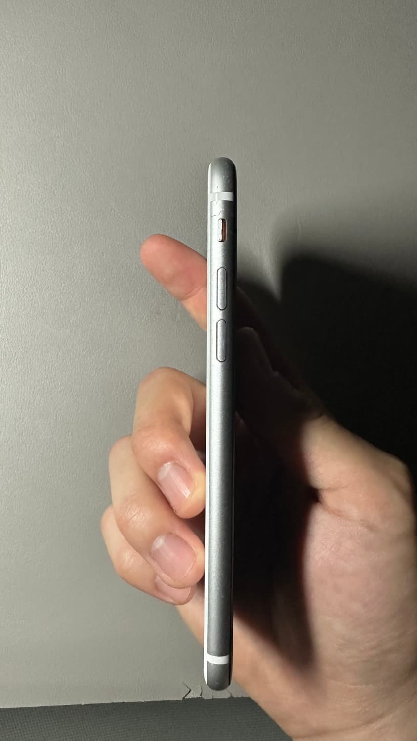 아이폰 se2 화이트 128GB 상품이미지4