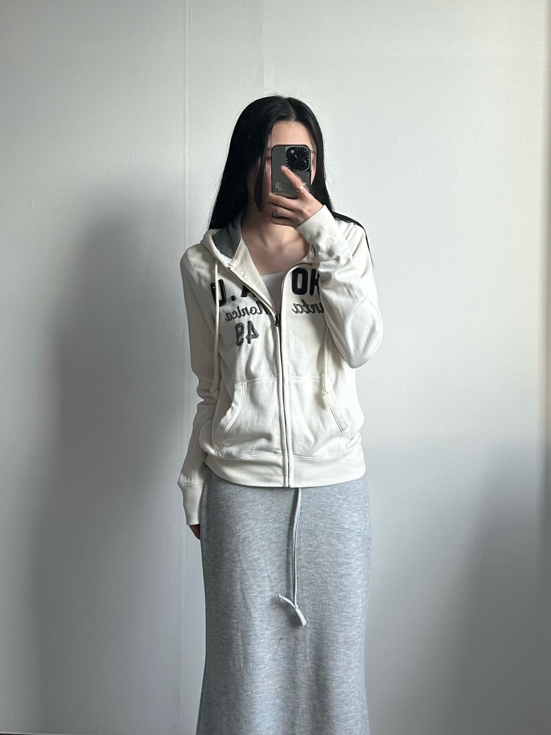 후아유 y2k 와투케 화이트 후드집업  상품이미지1