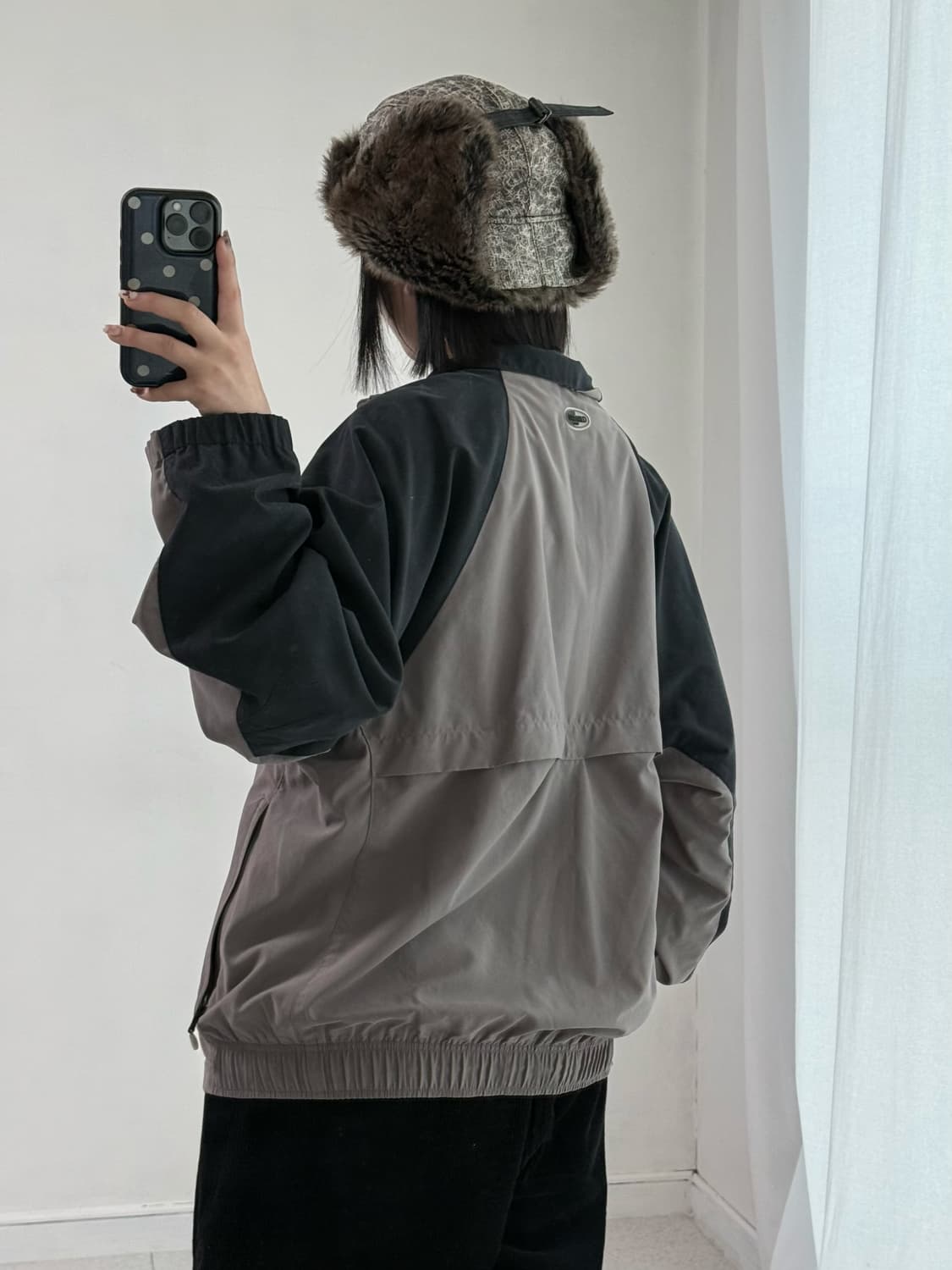 아디다스 올드스쿨 카키브라운 반집업 상품이미지4