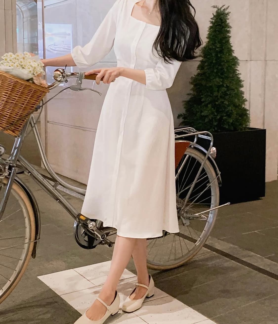 새상품 라비앙 스퀘어넥 버튼 롱원피스 아이보리 상품이미지2