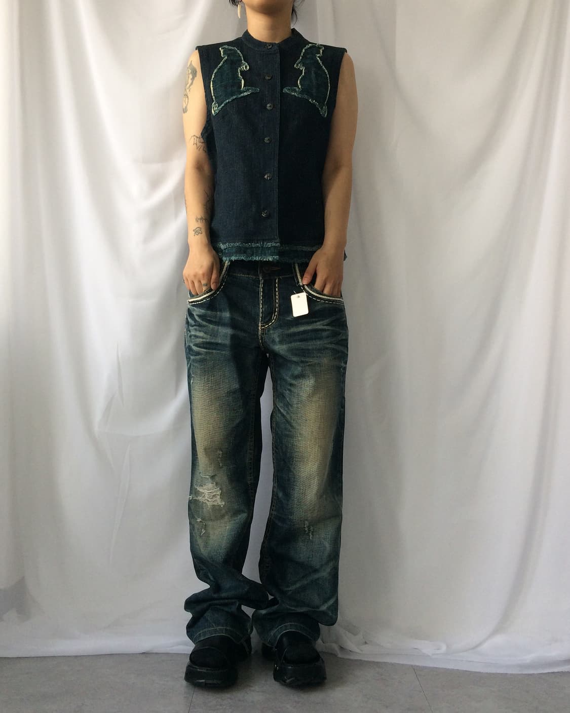 Patch point high neck vest 상품이미지1