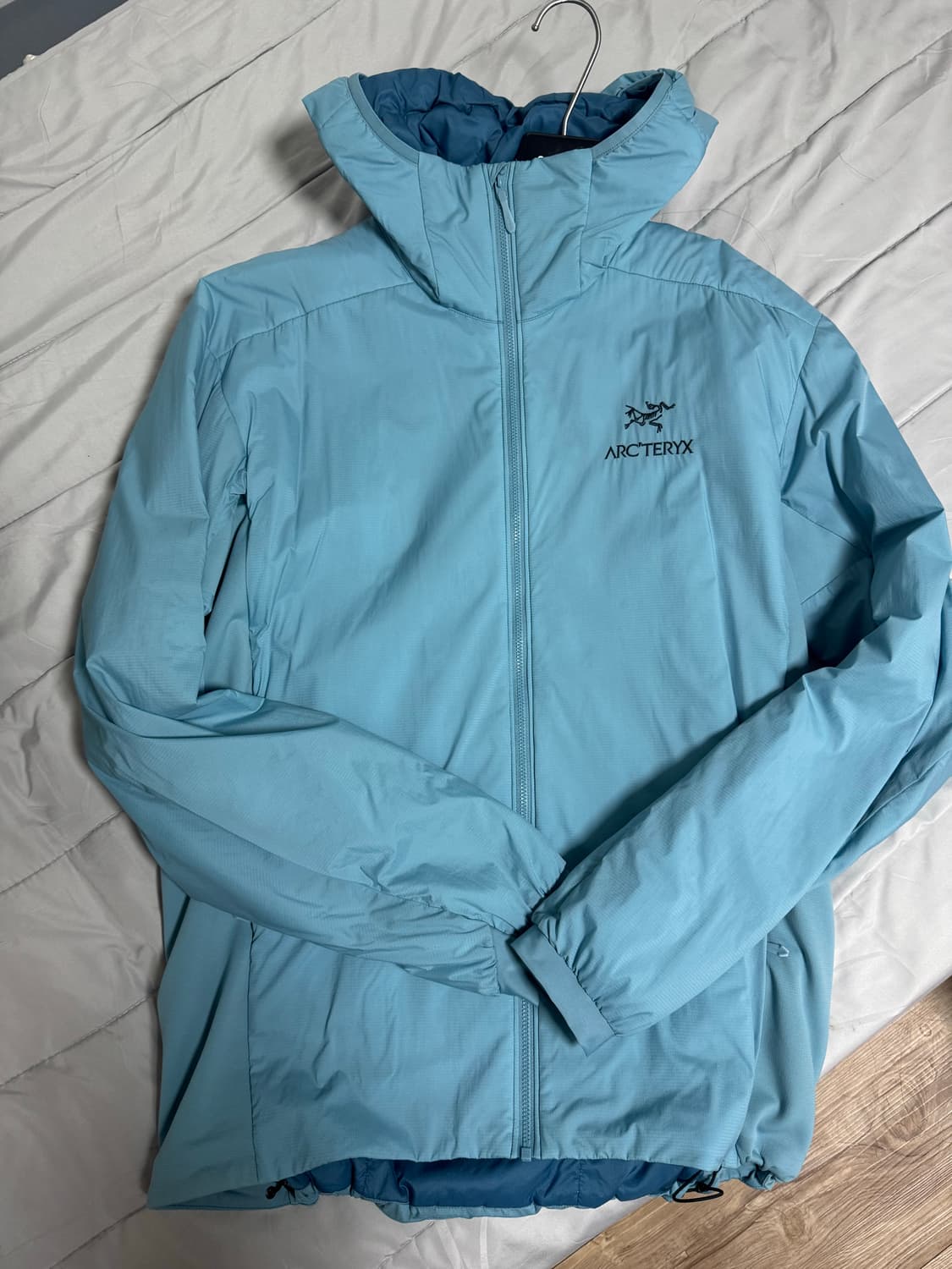 L)아크테릭스 아톰 LT 후디 솔레스 상품이미지1