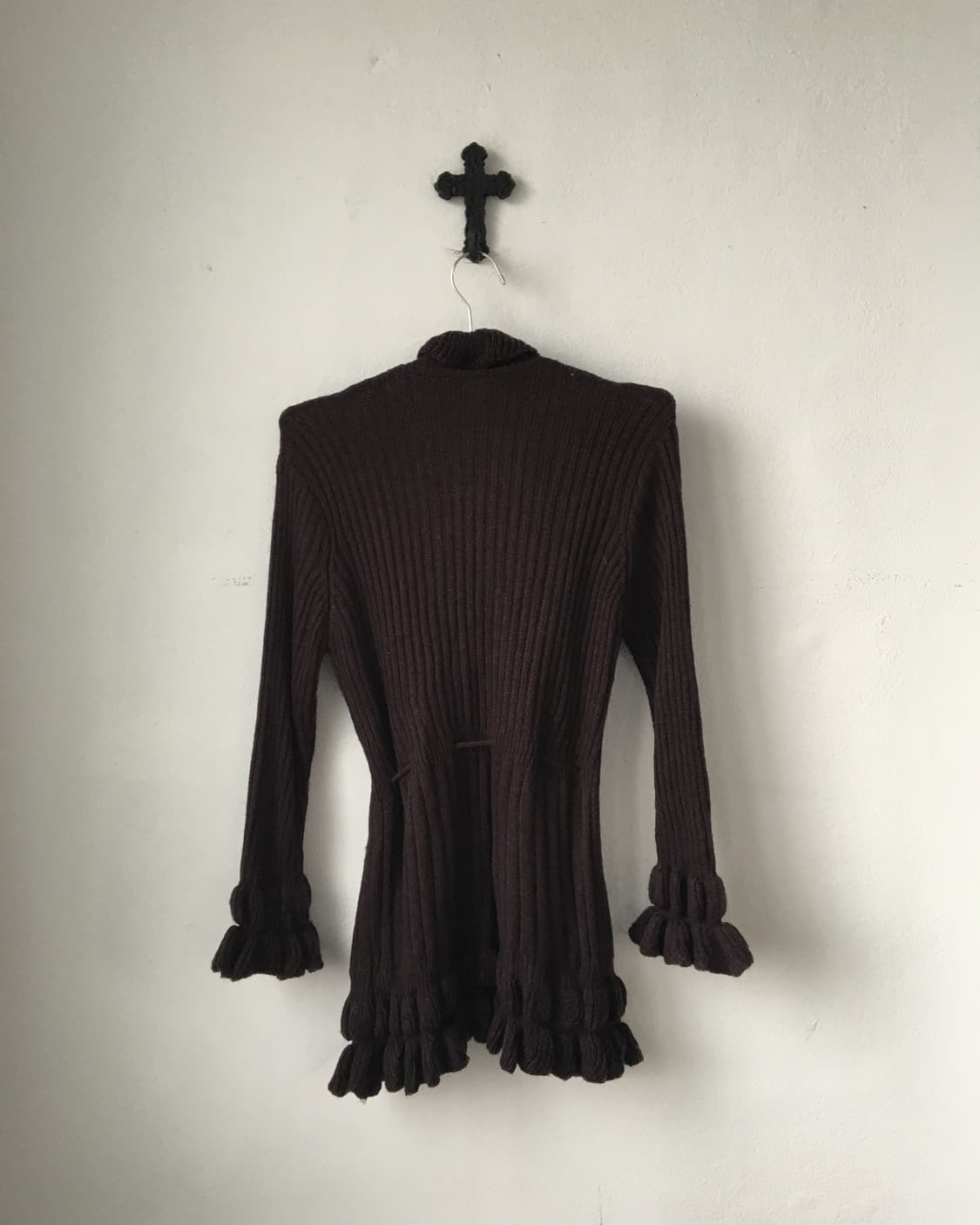Ruffle point knit cardigan 상품이미지3